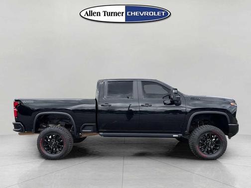 2025 Chevrolet Silverado 3500 LT