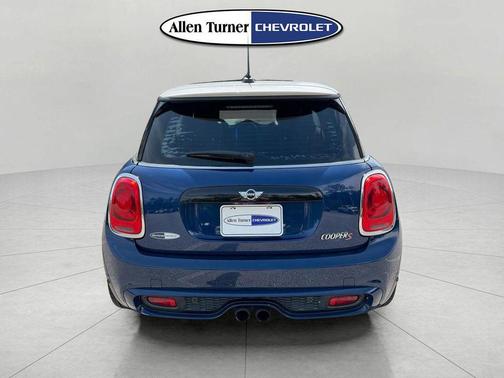 Deep Blue Metallic 2017 MINI Hardtop Cooper S