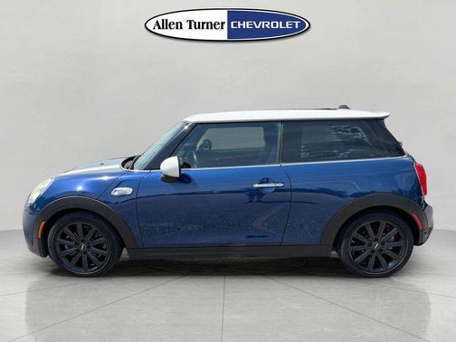 Deep Blue Metallic 2017 MINI Hardtop Cooper S