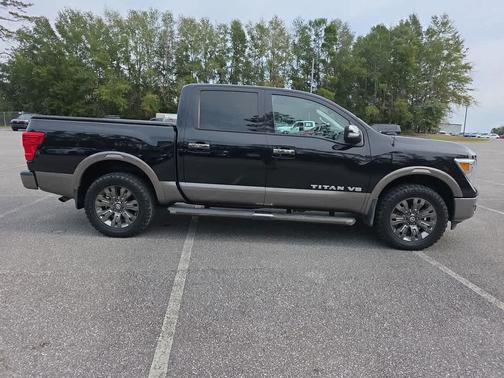 2018 Nissan Titan Platinum Reserve