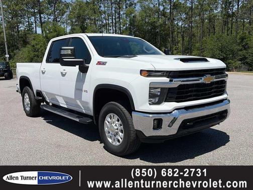 Summit White 2025 Chevrolet Silverado 2500 LT