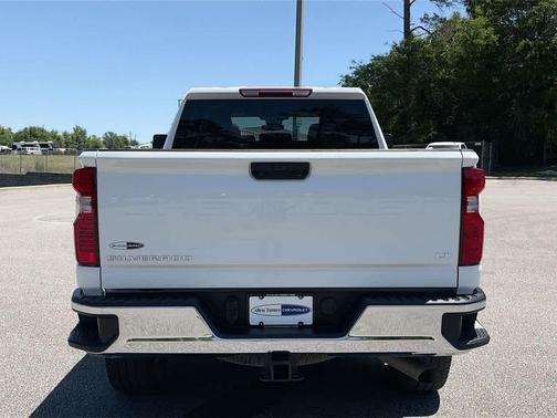 Summit White 2025 Chevrolet Silverado 2500 LT