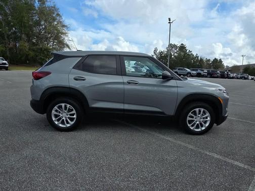 2024 Chevrolet Trailblazer LS