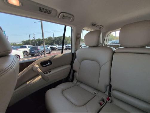 2023 Nissan Armada SL 2WD