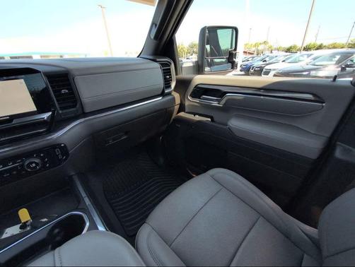 2024 Chevrolet Silverado 2500 LTZ