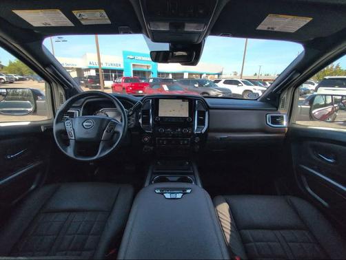 2024 Nissan Titan Platinum Reserve
