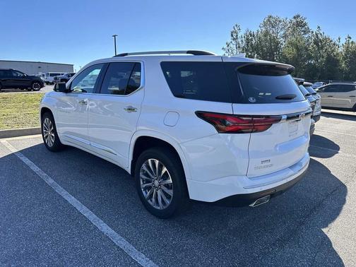2022 Chevrolet Traverse Premier