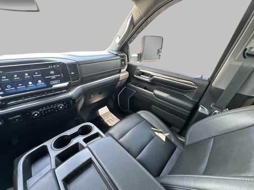 2024 Chevrolet Silverado 3500 LT