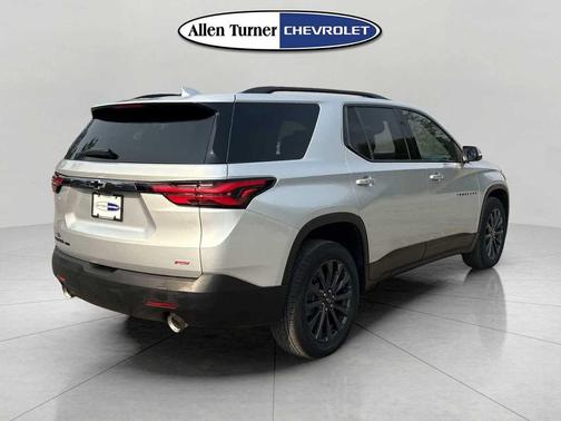 2022 Chevrolet Traverse RS