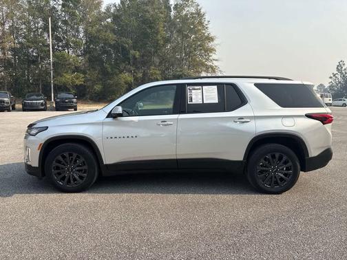 2022 Chevrolet Traverse RS