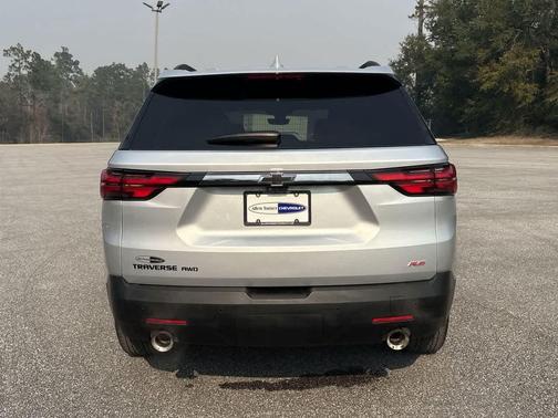 2022 Chevrolet Traverse RS