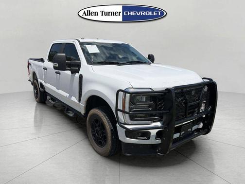 OXFORD WHITE 2023 Ford F-250 XL