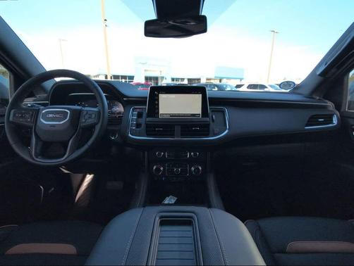 2024 GMC Yukon 4WD AT4