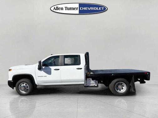 2025 Chevrolet Silverado 3500 WT