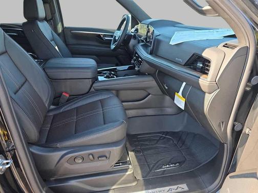 2025 Chevrolet Tahoe 2WD High Country