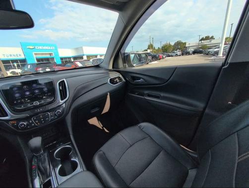 2022 Chevrolet Equinox Premier w/1LZ