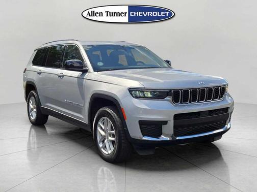 2024 Jeep Grand Cherokee L Laredo