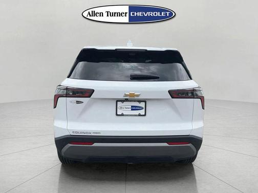 Summit White 2026 Chevrolet Equinox 1LT