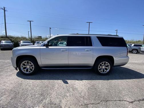 2019 GMC Yukon XL SLT