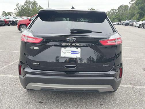 AGATE BLACK METALLIC 2022 Ford Edge SEL