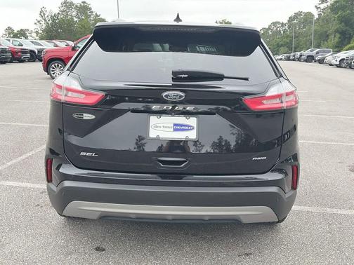 AGATE BLACK METALLIC 2022 Ford Edge SEL