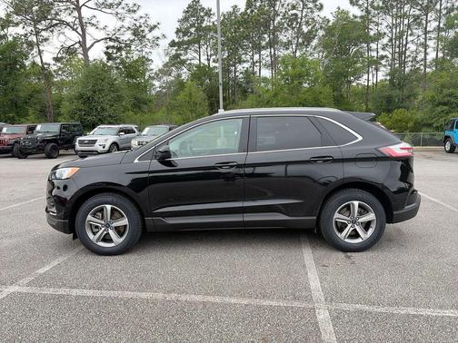 AGATE BLACK METALLIC 2022 Ford Edge SEL