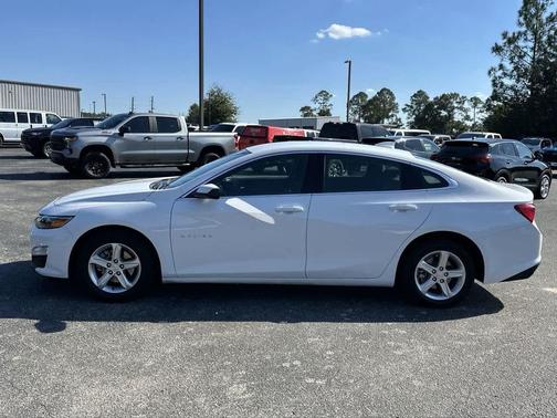 2024 Chevrolet Malibu FWD 1LT