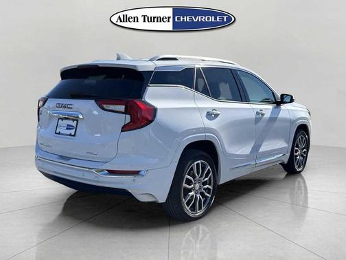 2024 GMC Terrain Denali