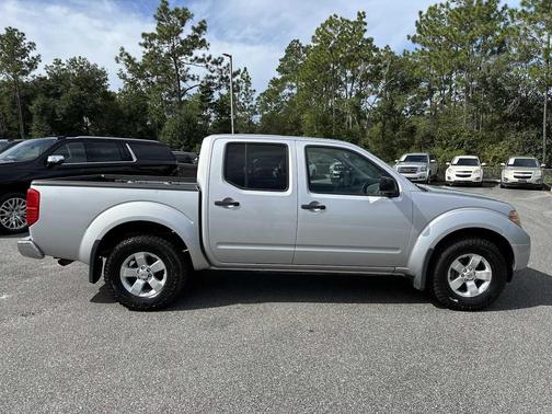 2012 Nissan Frontier SV