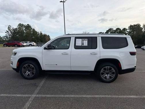 2024 Jeep Wagoneer Series II 4x2