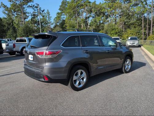 2016 Toyota Highlander Limited Platinum
