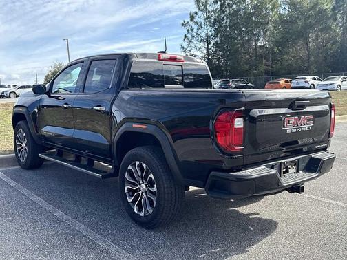 2023 GMC Canyon Denali