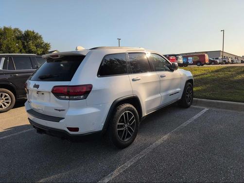 2017 Jeep Grand Cherokee Trailhawk