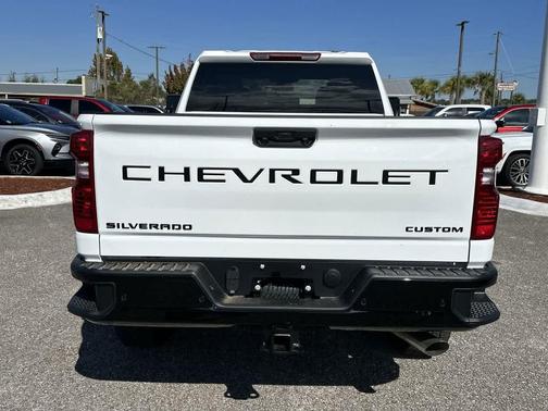 2026 Chevrolet Silverado 2500 Custom