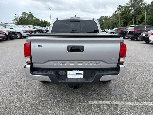 Silver Sky Metallic 2018 Toyota Tacoma SR5