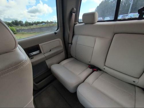 2004 Ford F-150 Lariat SuperCrew