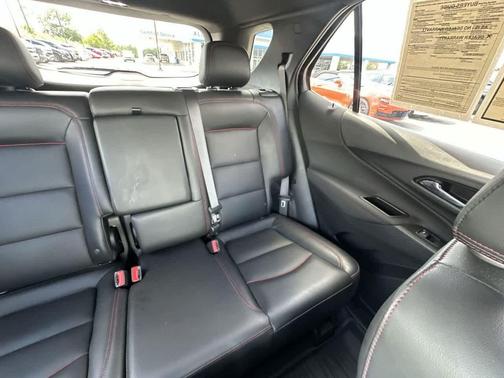 2022 Chevrolet Equinox FWD RS