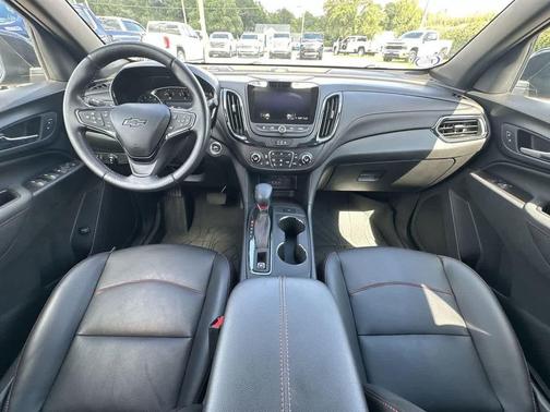 2022 Chevrolet Equinox FWD RS