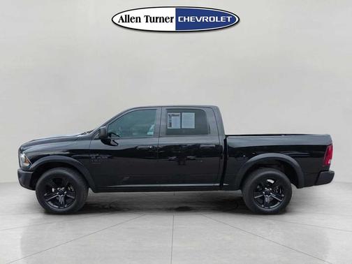2024 RAM 1500 Classic Warlock Crew Cab 4x2 5'7' Box