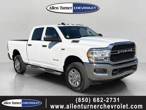 2020 RAM 2500 Tradesman Crew Cab 4X4 6'4' Box