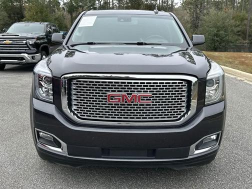 2017 GMC Yukon XL SLT