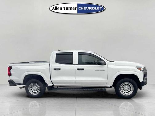 2025 Chevrolet Colorado WT