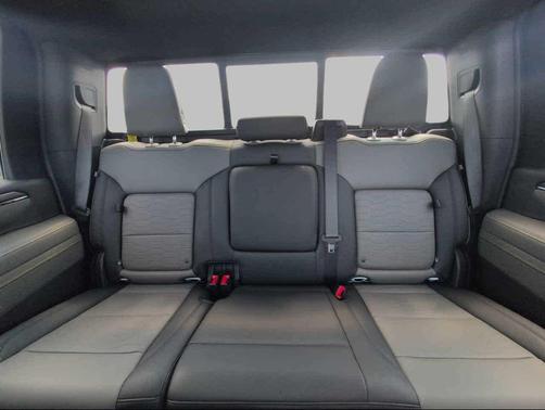 2025 Chevrolet Silverado 2500 4WD Crew Cab Standard Bed ZR2