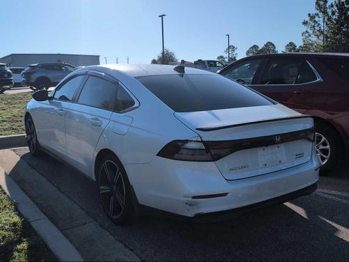 2023 Honda Accord Hybrid Base