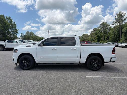 Bright White Clearcoat 2021 RAM 1500 Big Horn/Lone Star