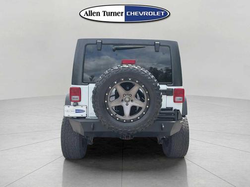 Bright White Clearcoat 2016 Jeep Wrangler Unlimited Rubicon