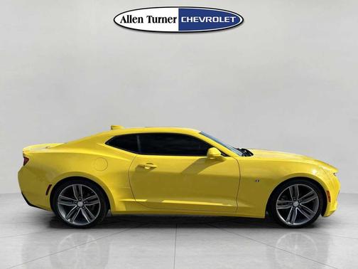 2016 Chevrolet Camaro 2LT