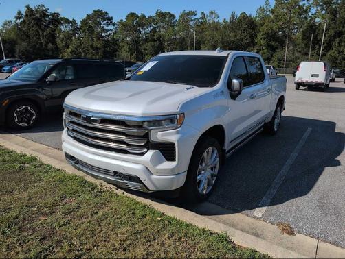 2022 Chevrolet Silverado 1500 High Country