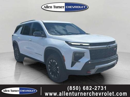 Polar White Tricoat 2026 Chevrolet Traverse AWD Z71