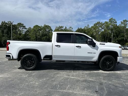 2024 Chevrolet Silverado 3500 LT